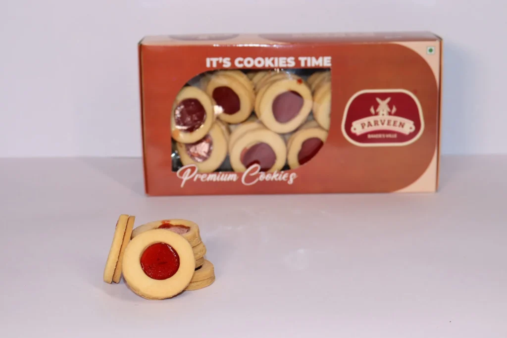 6058 Jim Jam Cookies Sandwich biscuit with a drop of jam